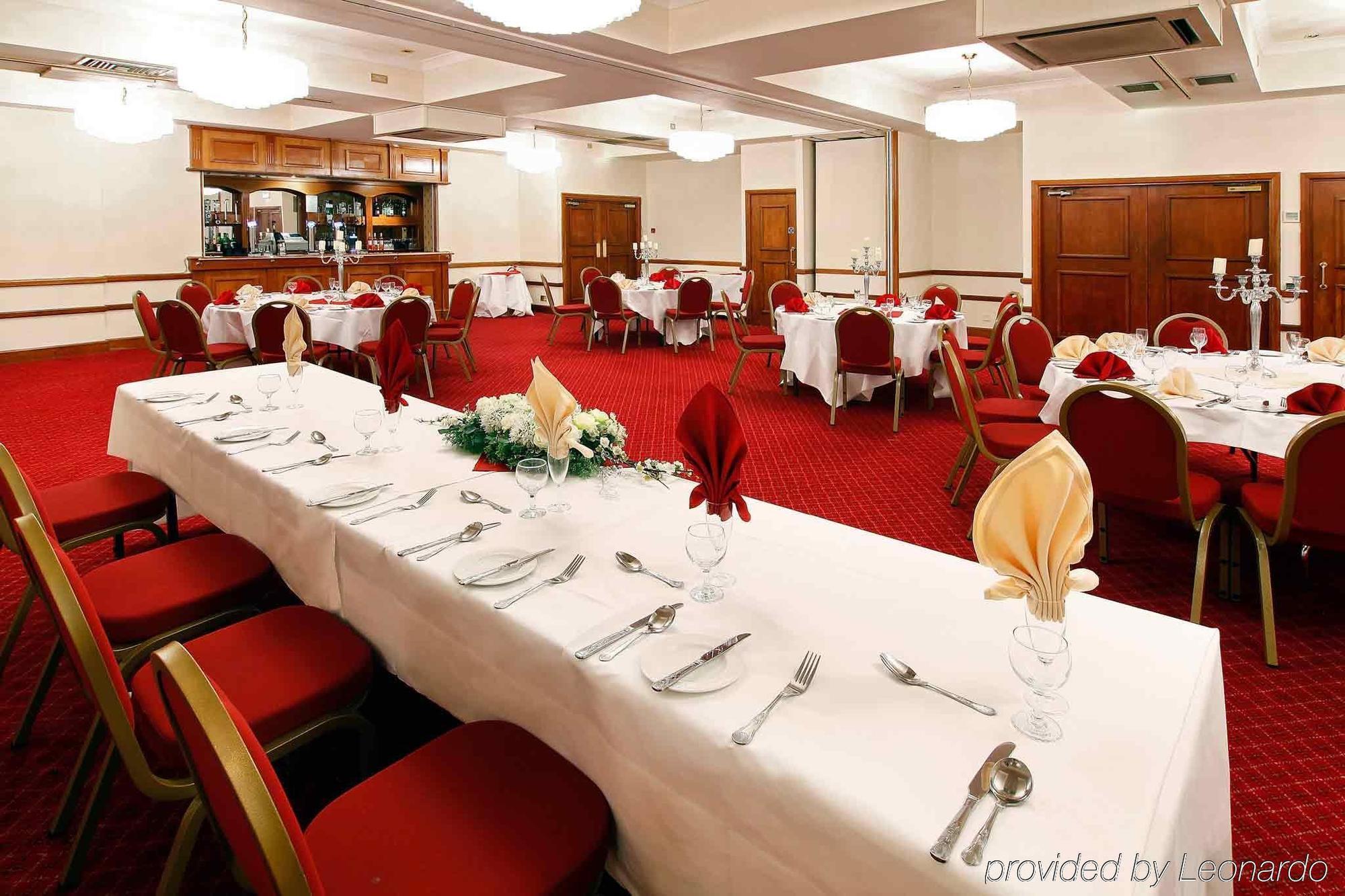 Mercure Chester North Woodhey House Hotel Елсмір-Порт Ресторан фото